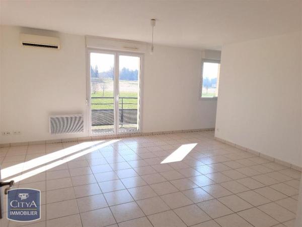 Appartement à louer 2 pièces 53.95m²