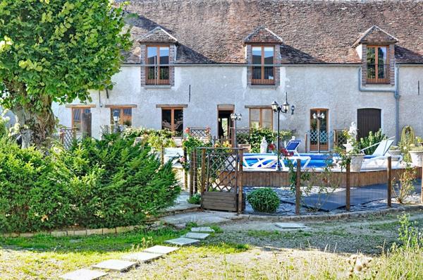 Vaste propriété avec demeure + espace évenementiel