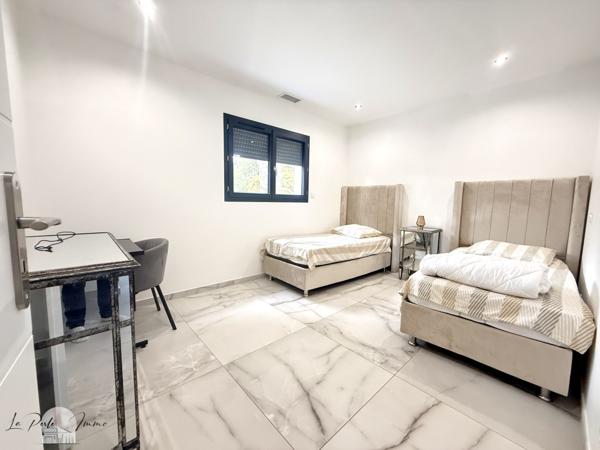 Canohès (66680) MAGNIFIQUE VILLA T5 NEUVE CONTEMPORAINE – PLAIN-PIED 4 FACES – RT 2012 – 139 m² – PARCELLE 626 m²