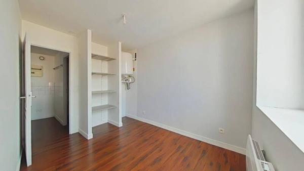 Appartement 2 pièces                                        - 42000 Saint-Étienne Réf : 13069