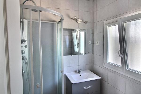 MASSY Limite ANTONY Maison 4 pièces 68 m² sur un terrain clos de 470 m²