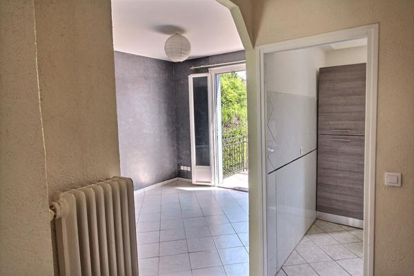 MASSY Limite ANTONY Maison 4 pièces 68 m² sur un terrain clos de 470 m²
