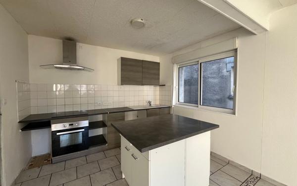 Maison à louer    6 pièces • 129 m2 Castelnaudary