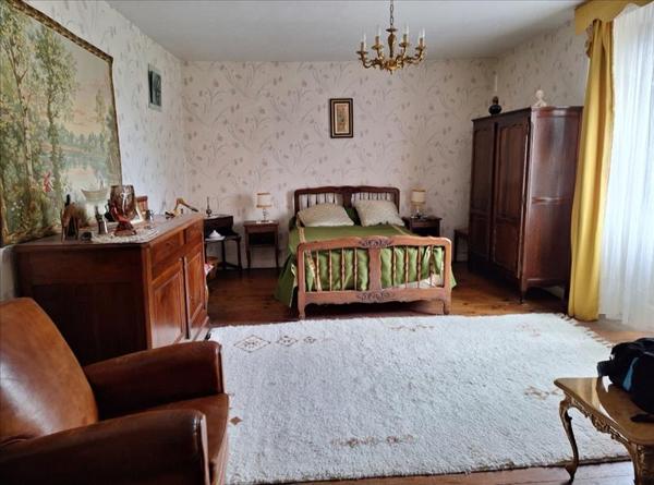 Maison à vendre |  Masseret |  7 pièces | 269 m²