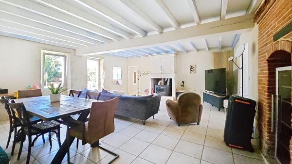 Coup de Coeur à Doix - Belle maison familiale rénovée, beaux volumes et potentiel