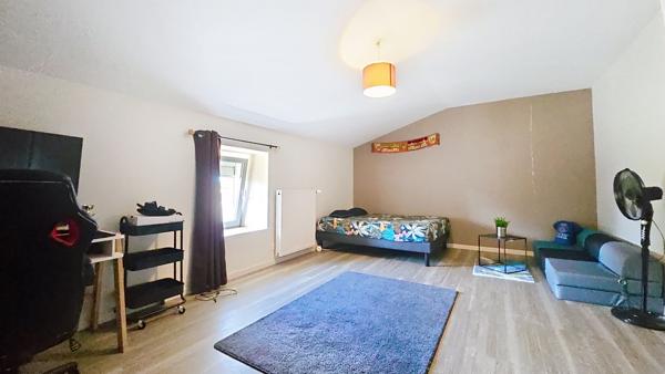Coup de Coeur à Doix - Belle maison familiale rénovée, beaux volumes et potentiel