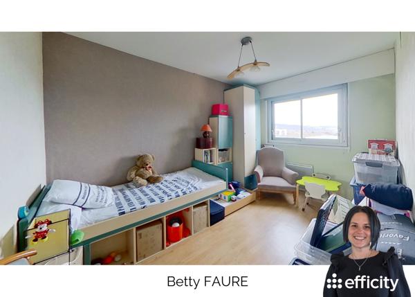 Appartement 5 pièces - 100 m² Exclusivité efficity