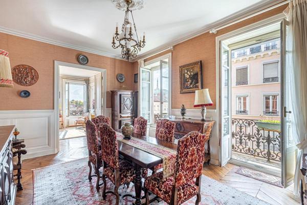 Exclusivité : Bel appartement avec vue sur la Basilique de Fourvière. Appartement Lyon 5 pièce(s)