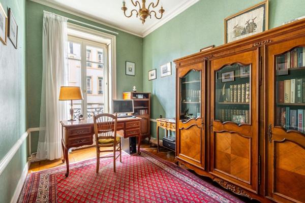 Exclusivité : Bel appartement avec vue sur la Basilique de Fourvière. Appartement Lyon 5 pièce(s)