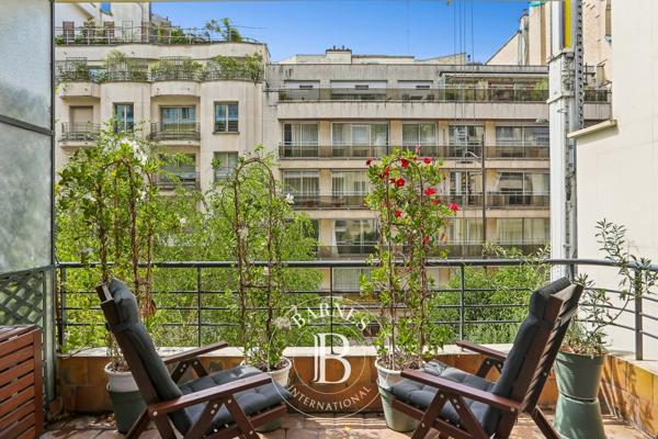 Paris 16ème, Appartement 2 Chambres -  78 m² à vendre