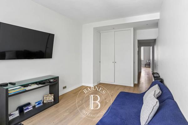 Paris 16ème, Appartement 2 Chambres -  78 m² à vendre