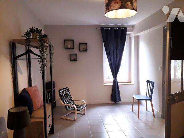 MAISON TOTALEMENT RESTAUREE CENTRE VILLE DE NOYERS SUR CHER
IDEAL FAMILLE OU RETRAITE, TOUS CO...