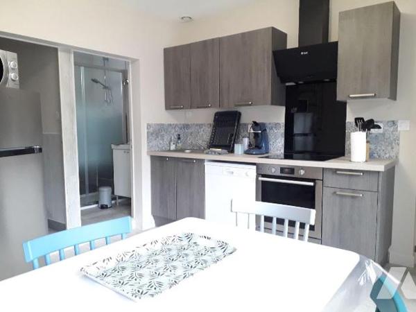 MAISON TOTALEMENT RESTAUREE CENTRE VILLE DE NOYERS SUR CHER
IDEAL FAMILLE OU RETRAITE, TOUS CO...