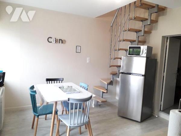 MAISON TOTALEMENT RESTAUREE CENTRE VILLE DE NOYERS SUR CHER
IDEAL FAMILLE OU RETRAITE, TOUS CO...