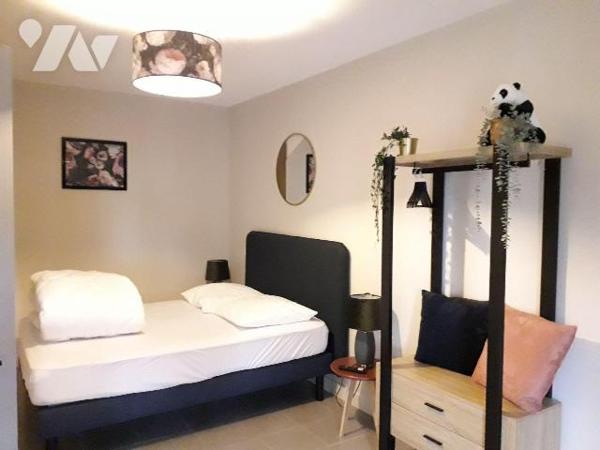 MAISON TOTALEMENT RESTAUREE CENTRE VILLE DE NOYERS SUR CHER
IDEAL FAMILLE OU RETRAITE, TOUS CO...