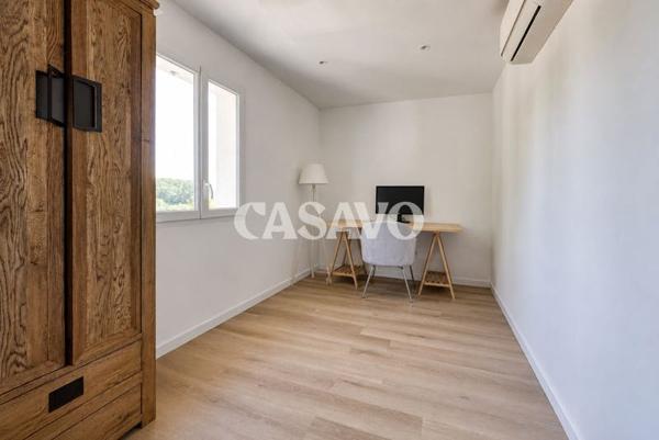 Vente Appartement 3 pièces de 69m² - 13640 La Roque-d'Anthéron