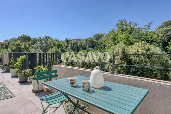 Vente Appartement 3 pièces de 69m² - 13640 La Roque-d'Anthéron