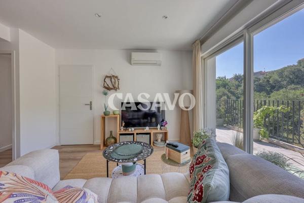 Vente Appartement 3 pièces de 69m² - 13640 La Roque-d'Anthéron