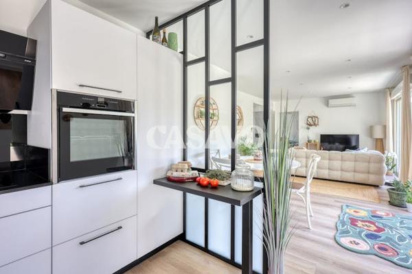 Vente Appartement 3 pièces de 69m² - 13640 La Roque-d'Anthéron