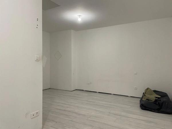 Location                                                      Maison de village
                        
                     5 pièces                      131 m2                     à Espira-de-l'Agly