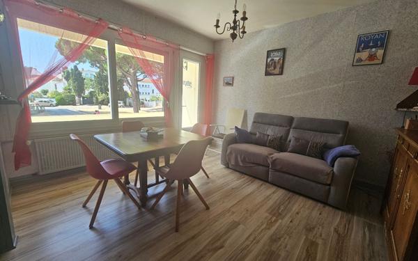 Appartement à vendre    3 pièces •  Royan