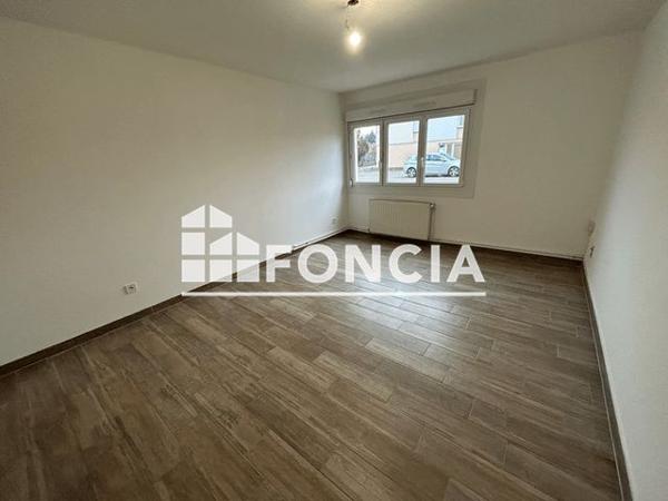 Location Appartement 2 pièces 59 m² - Florange 57190