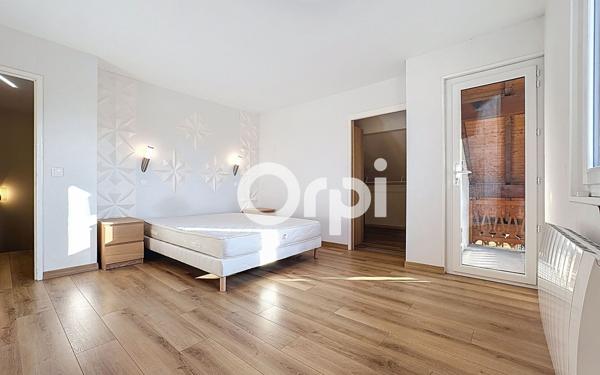 Maison à vendre    5 pièces • 135 m2 Contamine-sur-Arve