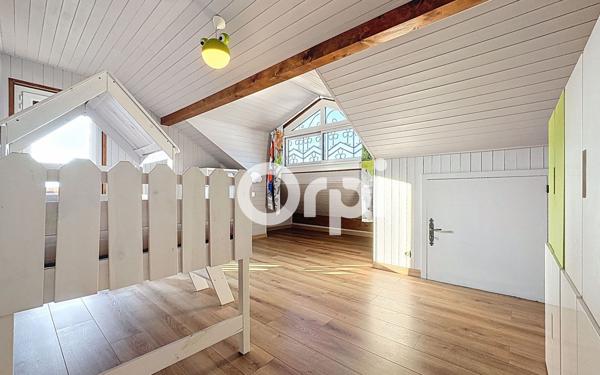 Maison à vendre    5 pièces • 135 m2 Contamine-sur-Arve