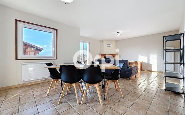 Maison à vendre    5 pièces • 135 m2 Contamine-sur-Arve