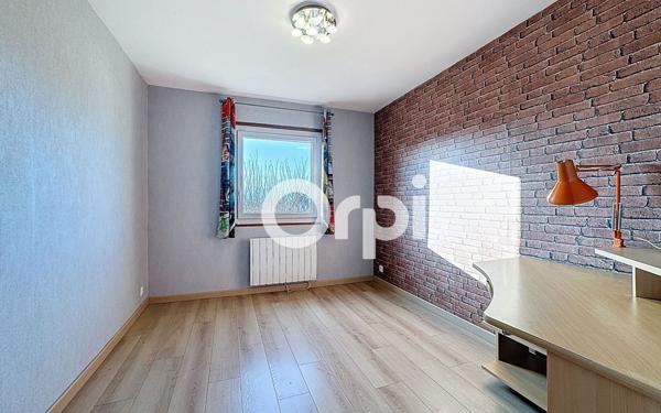 Maison à vendre    5 pièces • 135 m2 Contamine-sur-Arve