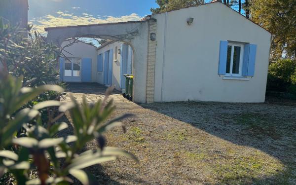 Maison à vendre    5 pièces •  Le Grand-Village-Plage