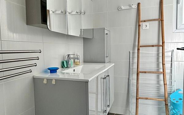 Maison à vendre    5 pièces •  Le Grand-Village-Plage