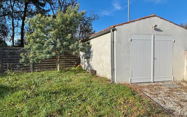 Maison à vendre    5 pièces •  Le Grand-Village-Plage