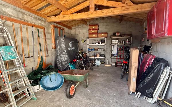 Maison à vendre    5 pièces •  Le Grand-Village-Plage