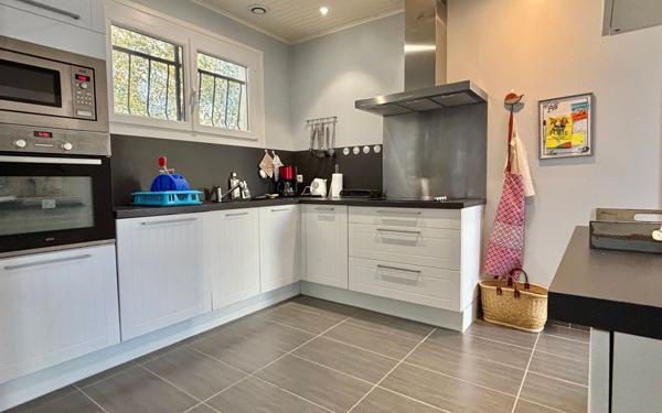 Maison à vendre    5 pièces •  Le Grand-Village-Plage