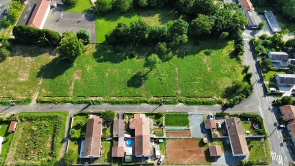 11 parcelles à bâtir en plein centre ville de Melle