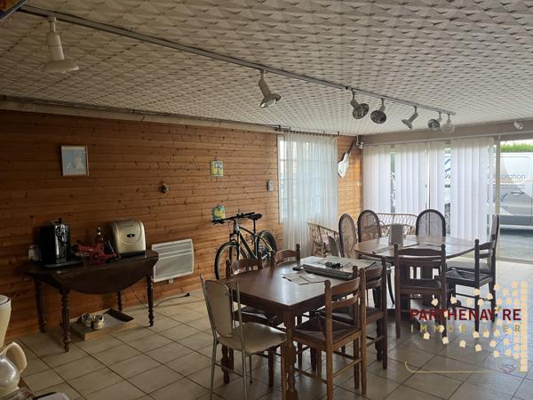 Pavillon sur sous-sol à PARTHENAY