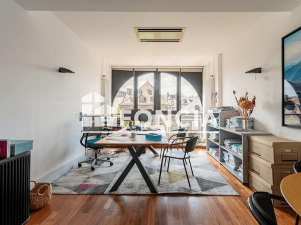À vendre Local commercial 626 m² - Strasbourg 67000