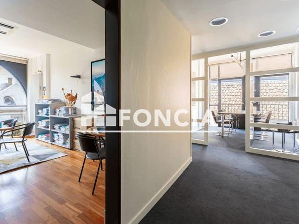 À vendre Local commercial 626 m² - Strasbourg 67000