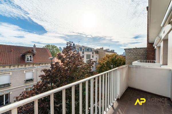 Appartement La Garenne Colombes 2 pièces BONAL/PISCINE 299 000 € **  - Référence  577CL