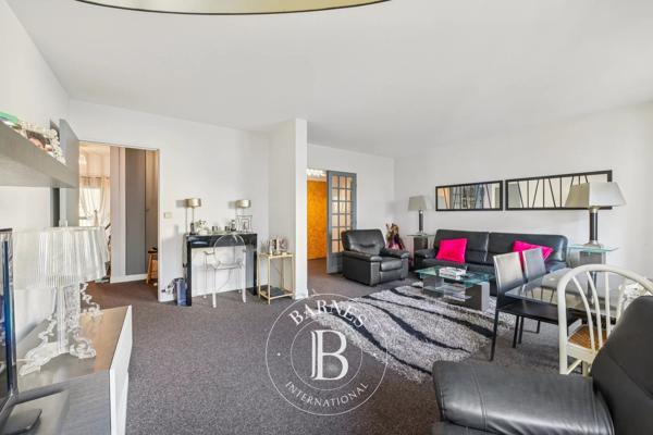 Paris 16ème, Appartement 2 Chambres -  81 m² à vendre