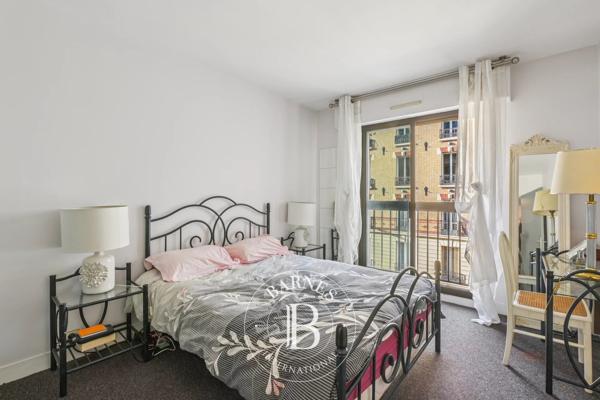 Paris 16ème, Appartement 2 Chambres -  81 m² à vendre
