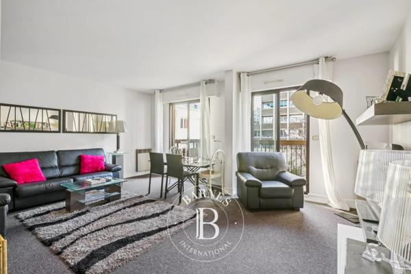 Paris 16ème, Appartement 2 Chambres -  81 m² à vendre