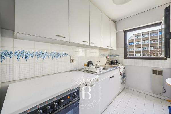 Paris 16ème, Appartement 2 Chambres -  81 m² à vendre