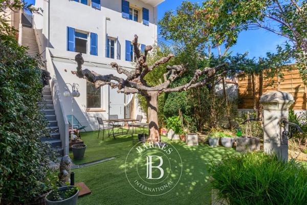 Marseille 7ème, Maison 4 Chambres -  183 m² à vendre