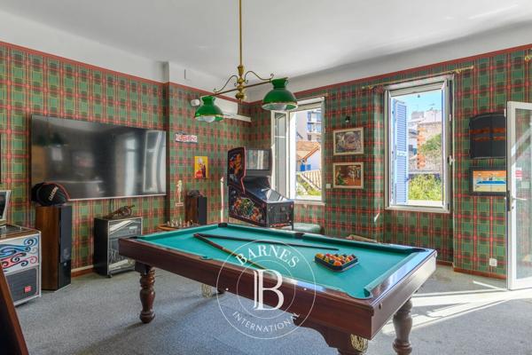 Marseille 7ème, Maison 4 Chambres -  183 m² à vendre
