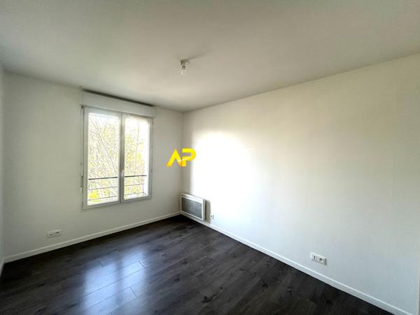 ARGENTEUIL _ Appartement 3 pièces €186 000 ** - Référence 4484