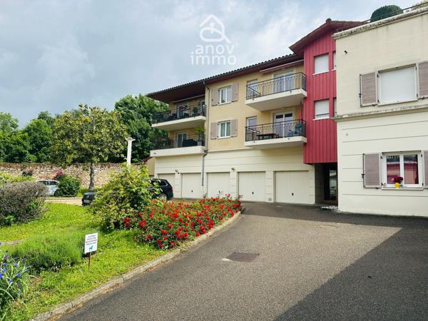 Appartement
                                                                                                                                                                                                                                                                                                                        3 pièce(s)                                                                                                                                                                                                          2 chambre(s)                                                                                                                                                                                                          64  m²