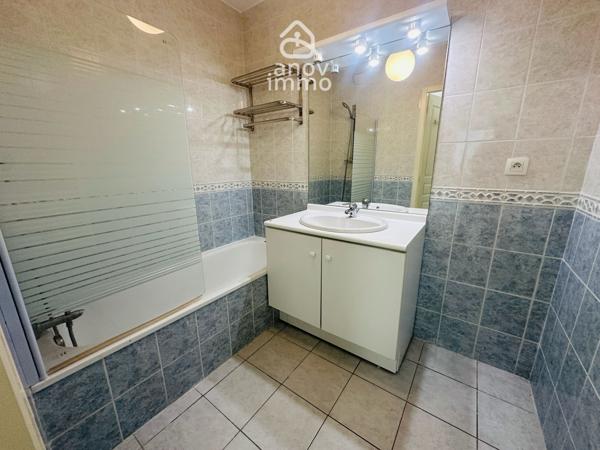 Appartement
                                                                                                                                                                                                                                                                                                                        3 pièce(s)                                                                                                                                                                                                          2 chambre(s)                                                                                                                                                                                                          64  m²