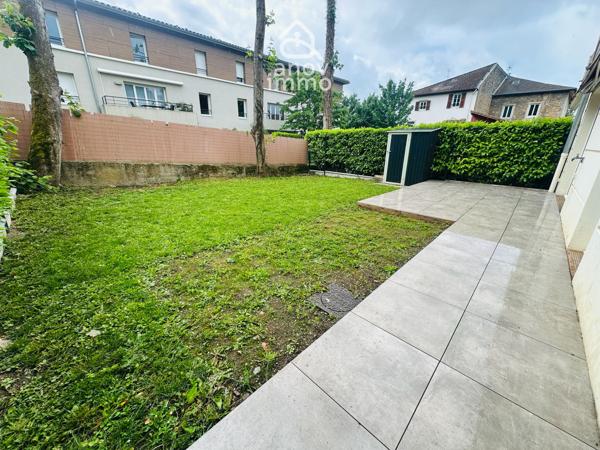 Appartement
                                                                                                                                                                                                                                                                                                                        3 pièce(s)                                                                                                                                                                                                          2 chambre(s)                                                                                                                                                                                                          64  m²